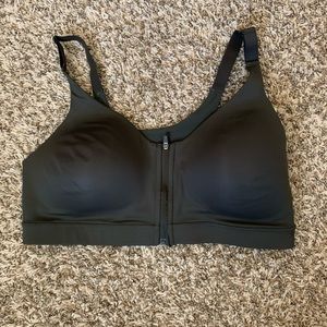 NWT 38D old navy high impact sports bra